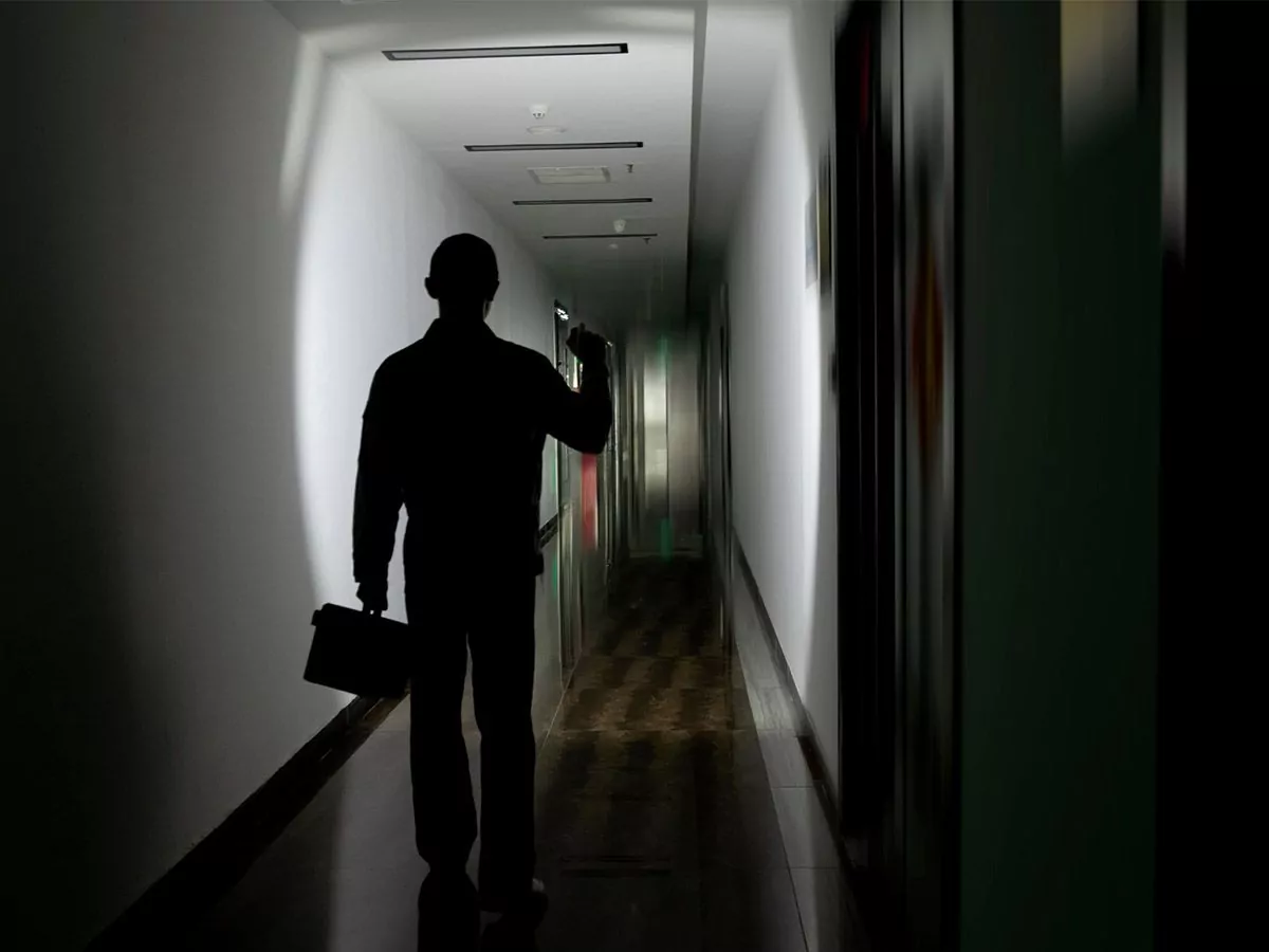 Olight Oclip Pro USB-C Rechargeable LED Cliplight – 500 Lumens – Uses Built-in 580mAh Li-ion Battery Pack - Image 17